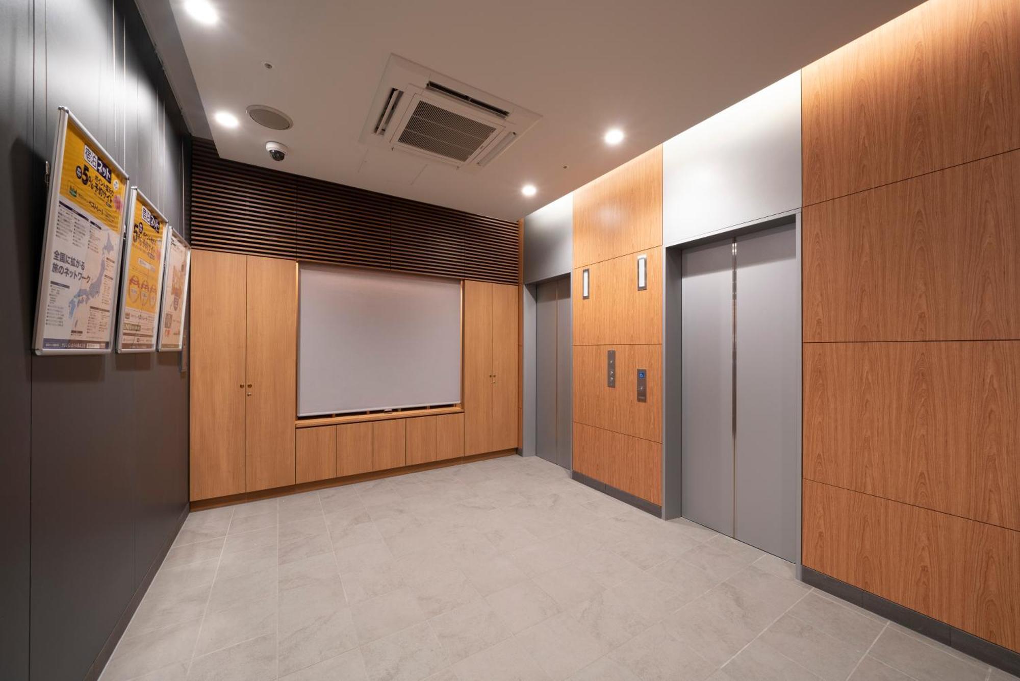 Washingtonr&B Hotel Sendai Higashiguchi Buitenkant foto