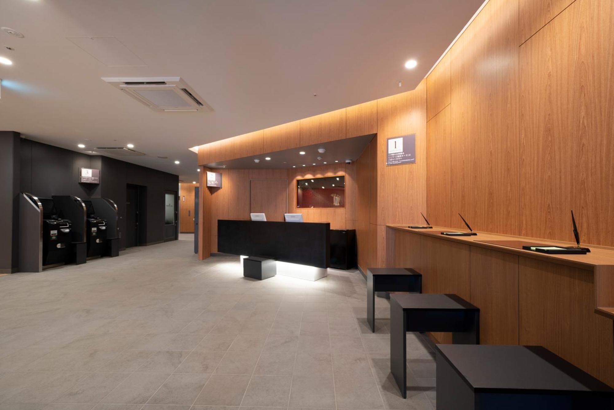 Washingtonr&B Hotel Sendai Higashiguchi Buitenkant foto